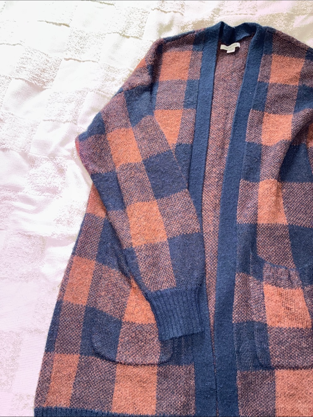 American Eagle Outfitters Navy and Rust Plaid Open-Front Cardigan - Picture 4 of 6